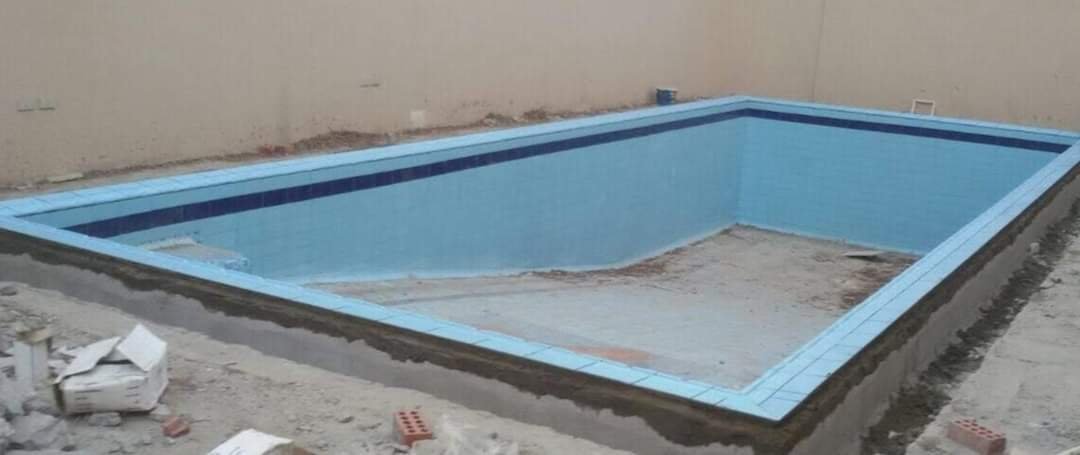 حوض المسبح بعد أعمال العزل